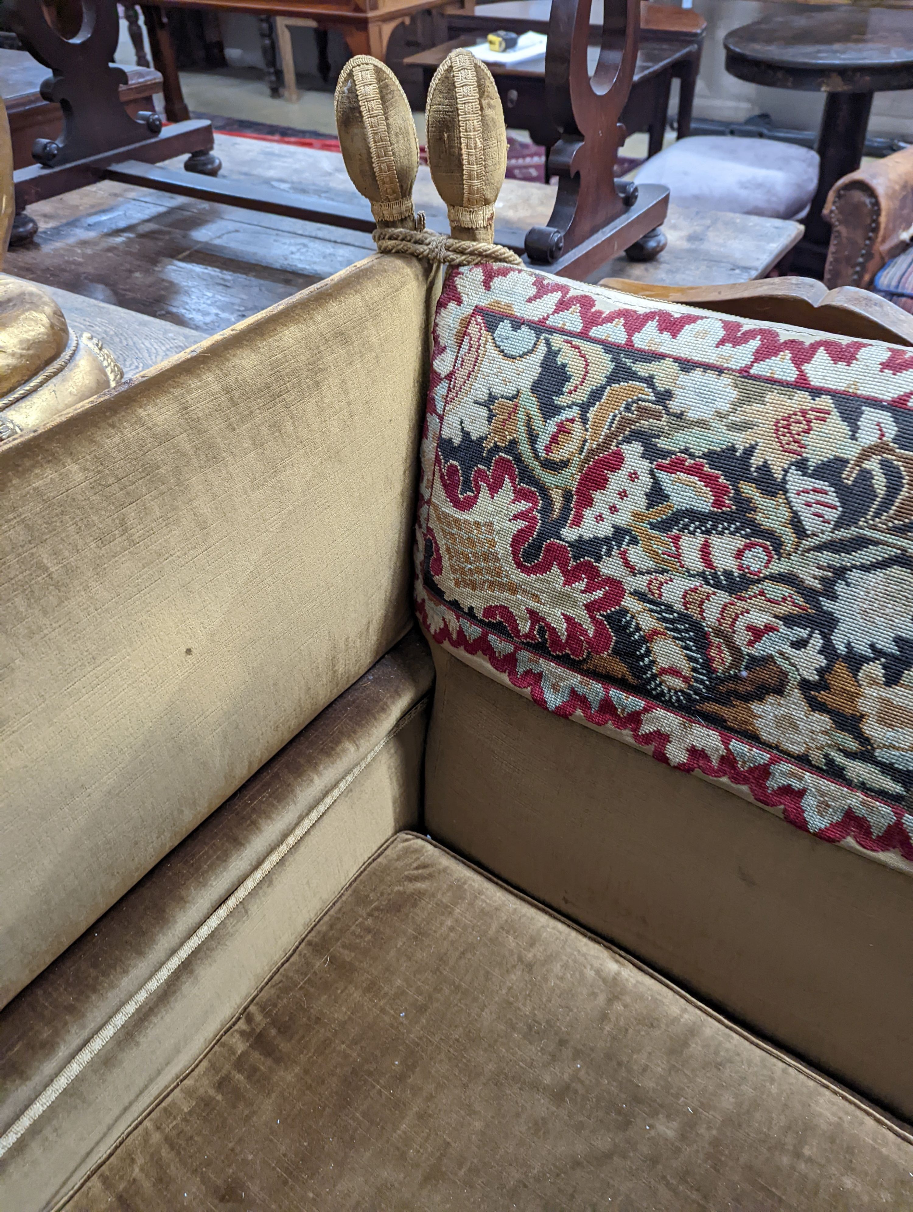 An early 20th century 3 piece Knole suite. Sofa- W-170cm, D-82cm, H-90cm.